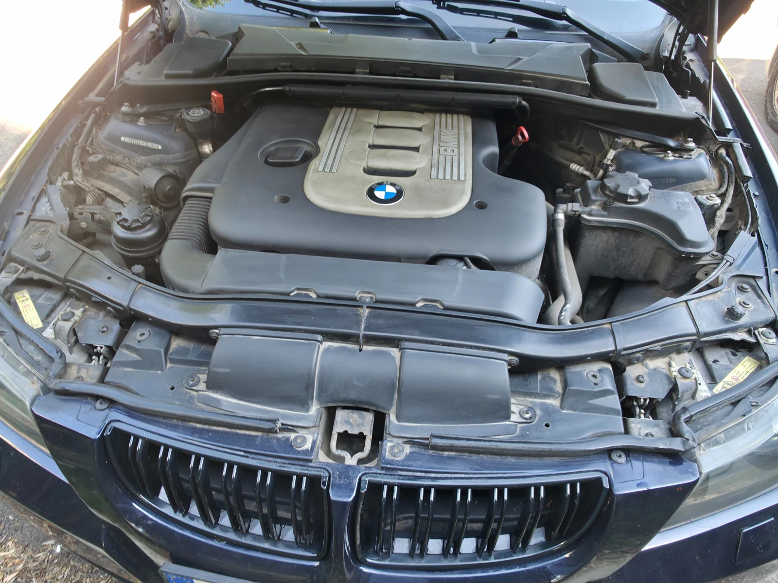 BMW 330, снимка 13 - Автомобили и джипове - 55619085