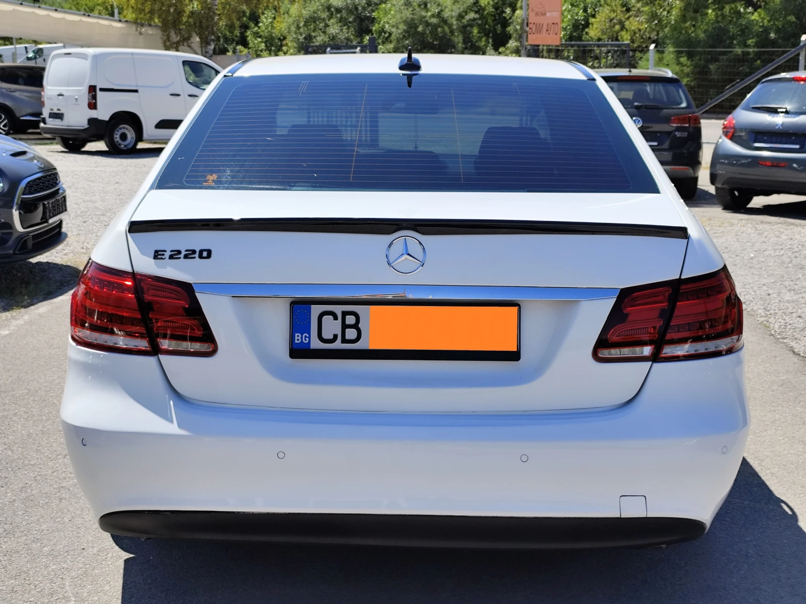 Mercedes-Benz E 220 CDi* 170к.с.* АВТОМАТИК* LED* КОЖА* FACELIFT* , снимка 5 - Автомобили и джипове - 55723462