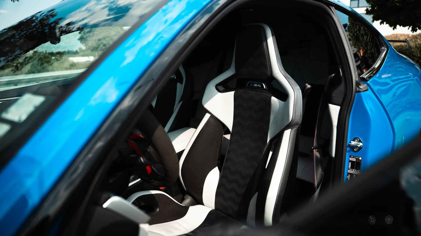 BMW M4 X-Drive M performance Akrapovic | Mobile.bg � ����������� 11