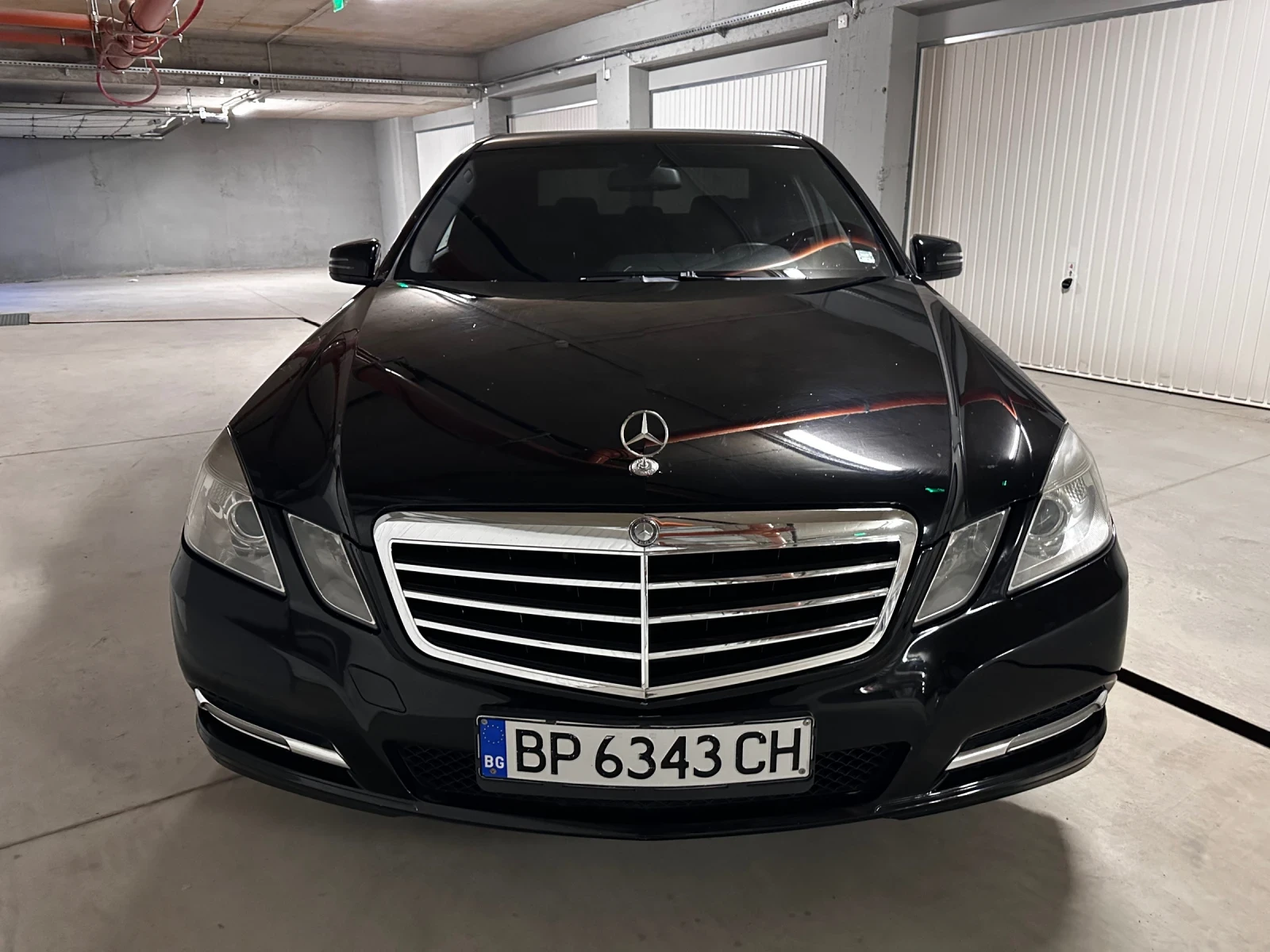 Mercedes-Benz E 200 BlueEFFICIENCY 2.2CDI, снимка 3 - Автомобили и джипове - 55931438