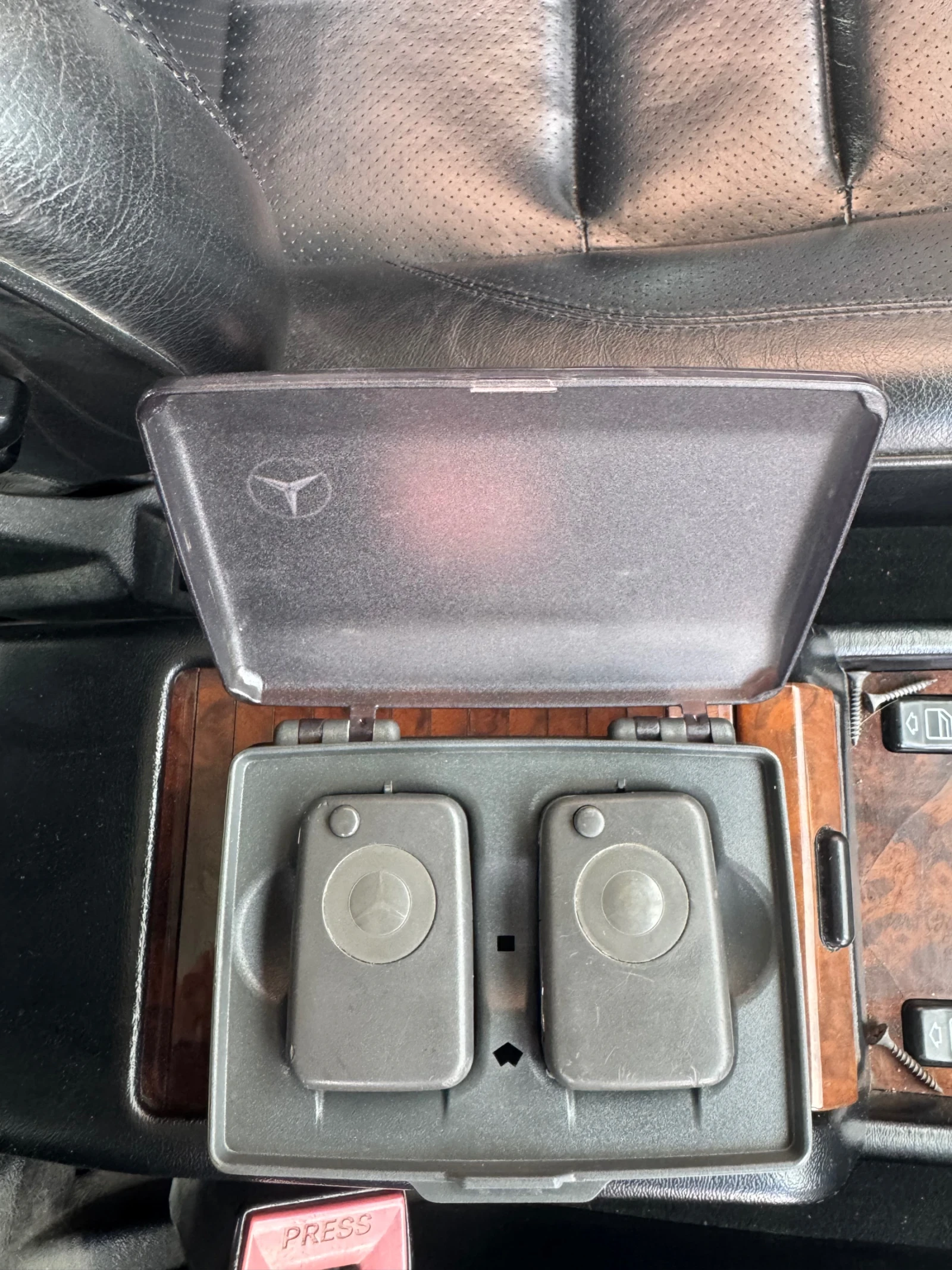 Mercedes-Benz 124, снимка 14 - Автомобили и джипове - 55950570