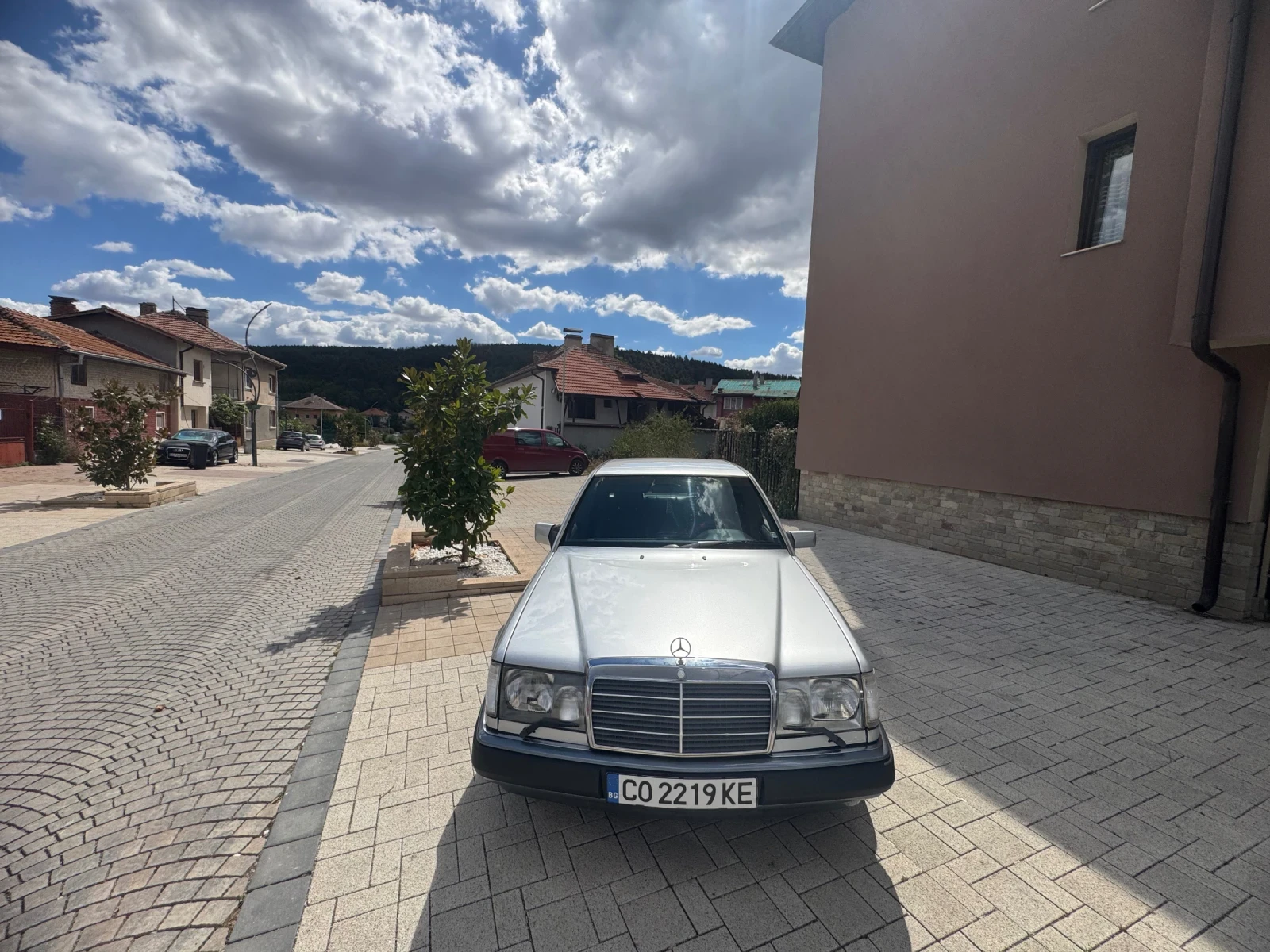 Mercedes-Benz 124, снимка 9 - Автомобили и джипове - 55950570