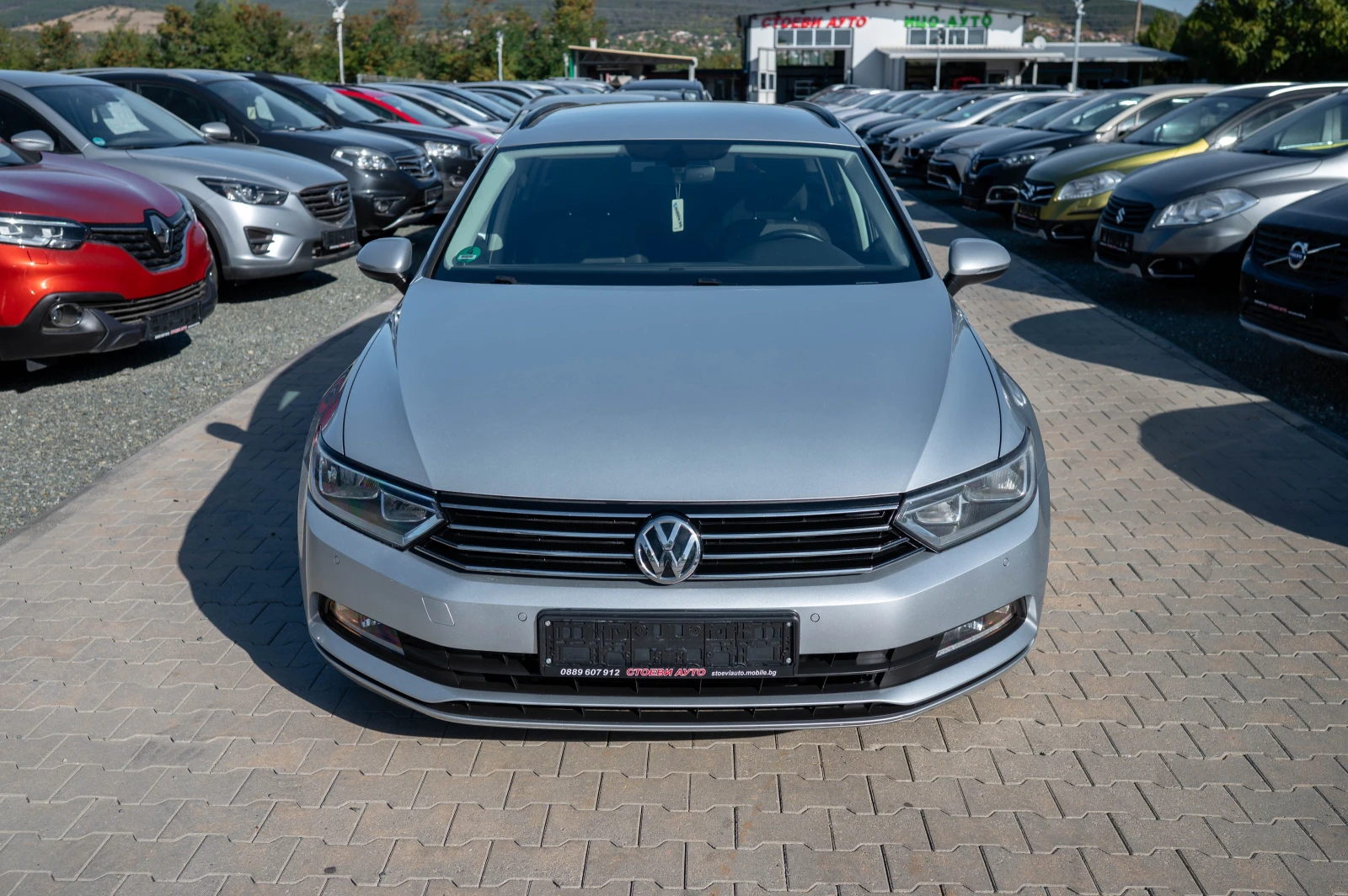VW Passat 2.0* 150кс* Дистроник* Нави* keyless, снимка 4 - Автомобили и джипове - 56324042