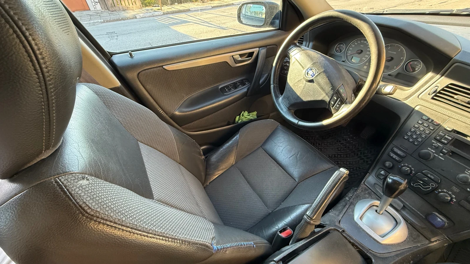 Volvo S60, снимка 9 - Автомобили и джипове - 56636553