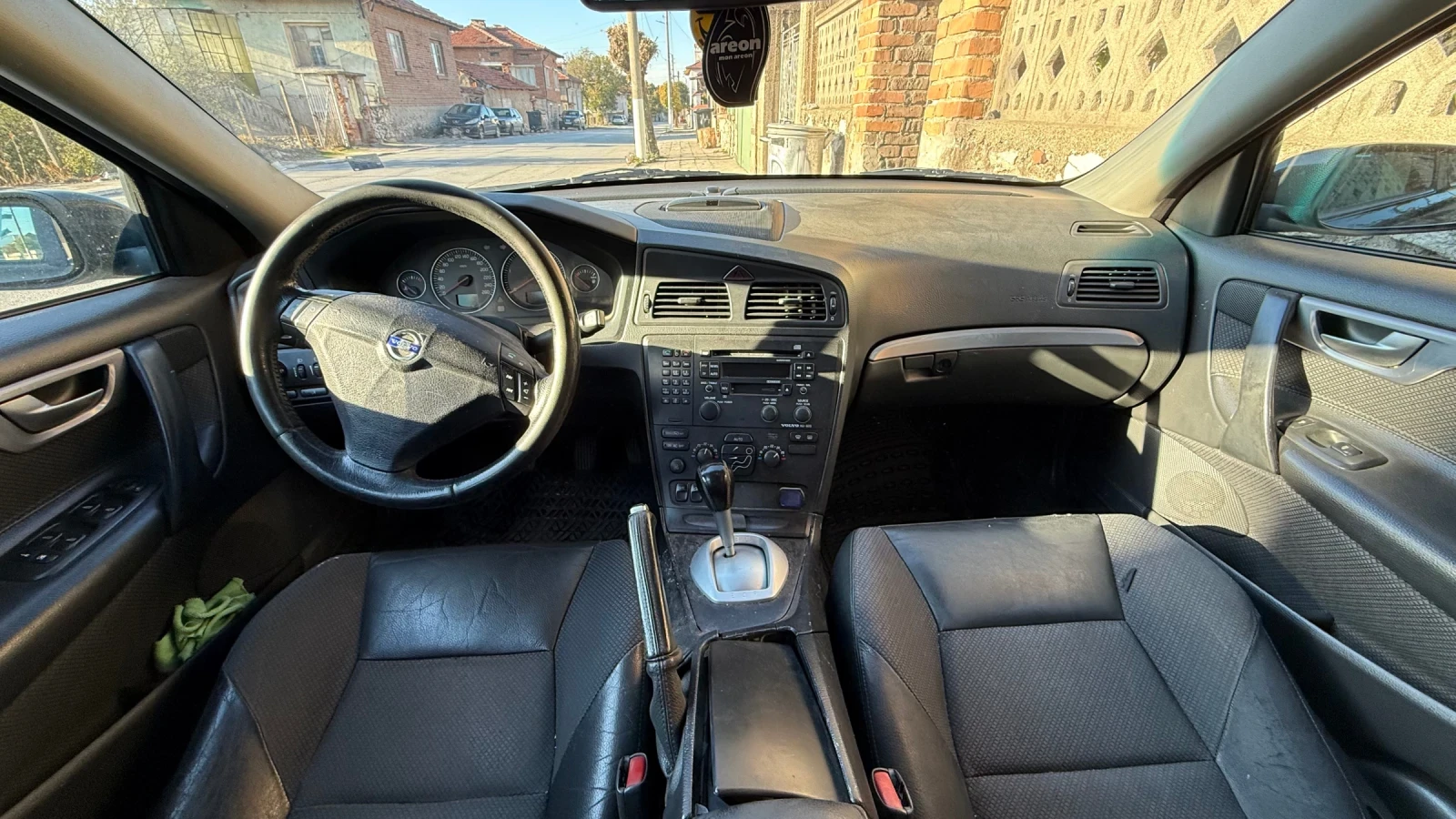 Volvo S60, снимка 6 - Автомобили и джипове - 56636553