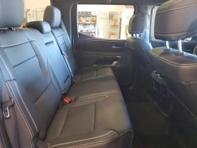 Toyota Tundra 4WD Limited CrewMax 5.5' Bed | Auto.bg — изображение 10