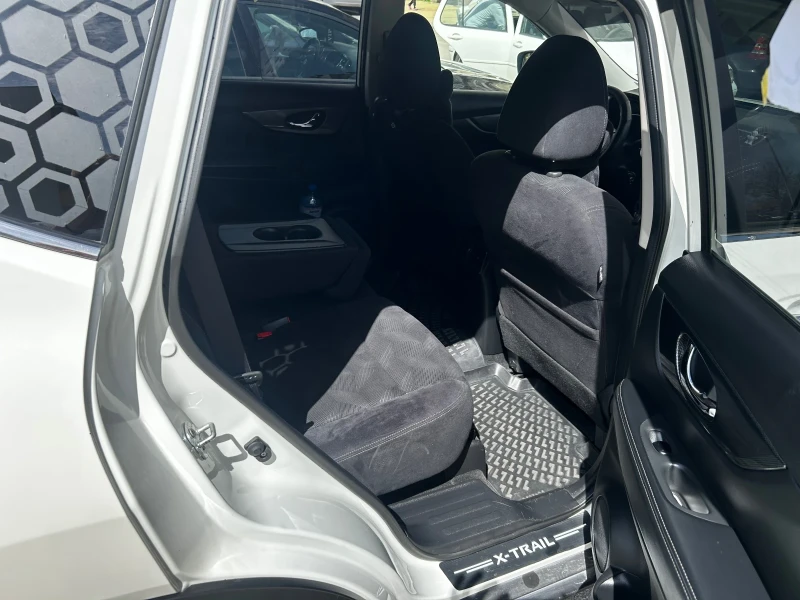 Nissan X-trail, снимка 8 - Автомобили и джипове - 51781325