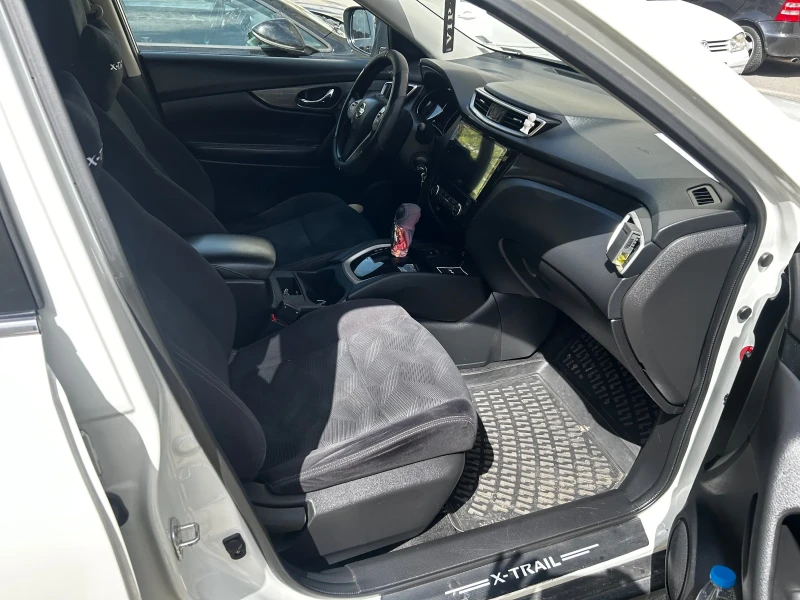 Nissan X-trail, снимка 6 - Автомобили и джипове - 51781325