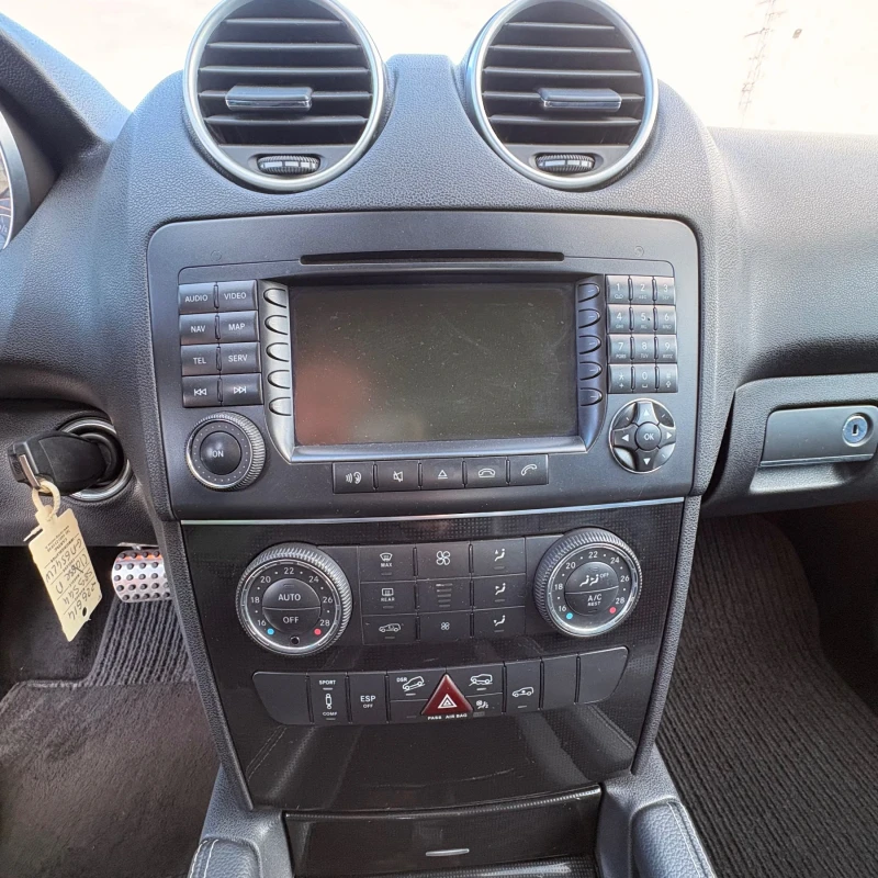 Mercedes-Benz ML 350, снимка 10 - Автомобили и джипове - 52953720
