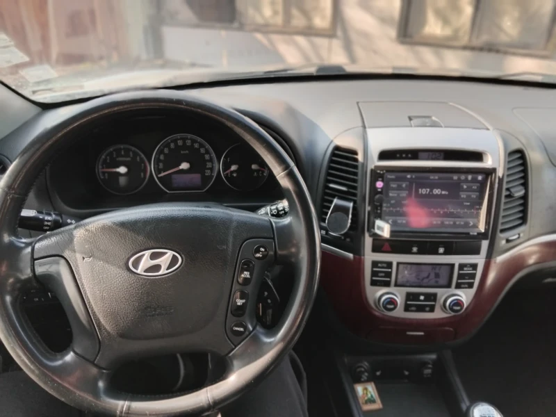 Hyundai Santa fe 2.7 V6 ГАЗ/бензин , снимка 7 - Автомобили и джипове - 53294138