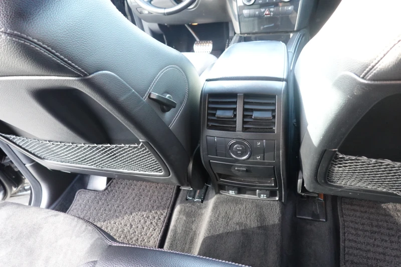 Mercedes-Benz ML 350, снимка 9 - Автомобили и джипове - 53444989