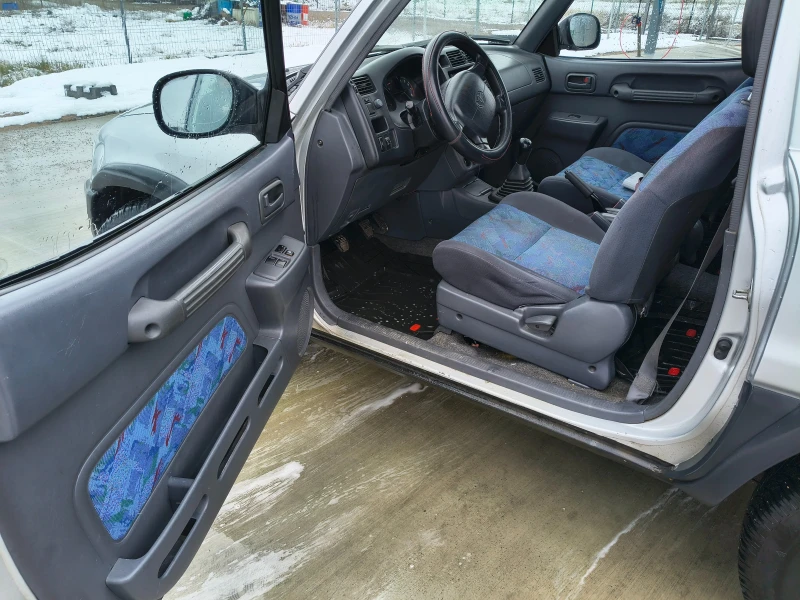 Toyota Rav4, снимка 6 - Автомобили и джипове - 53575142