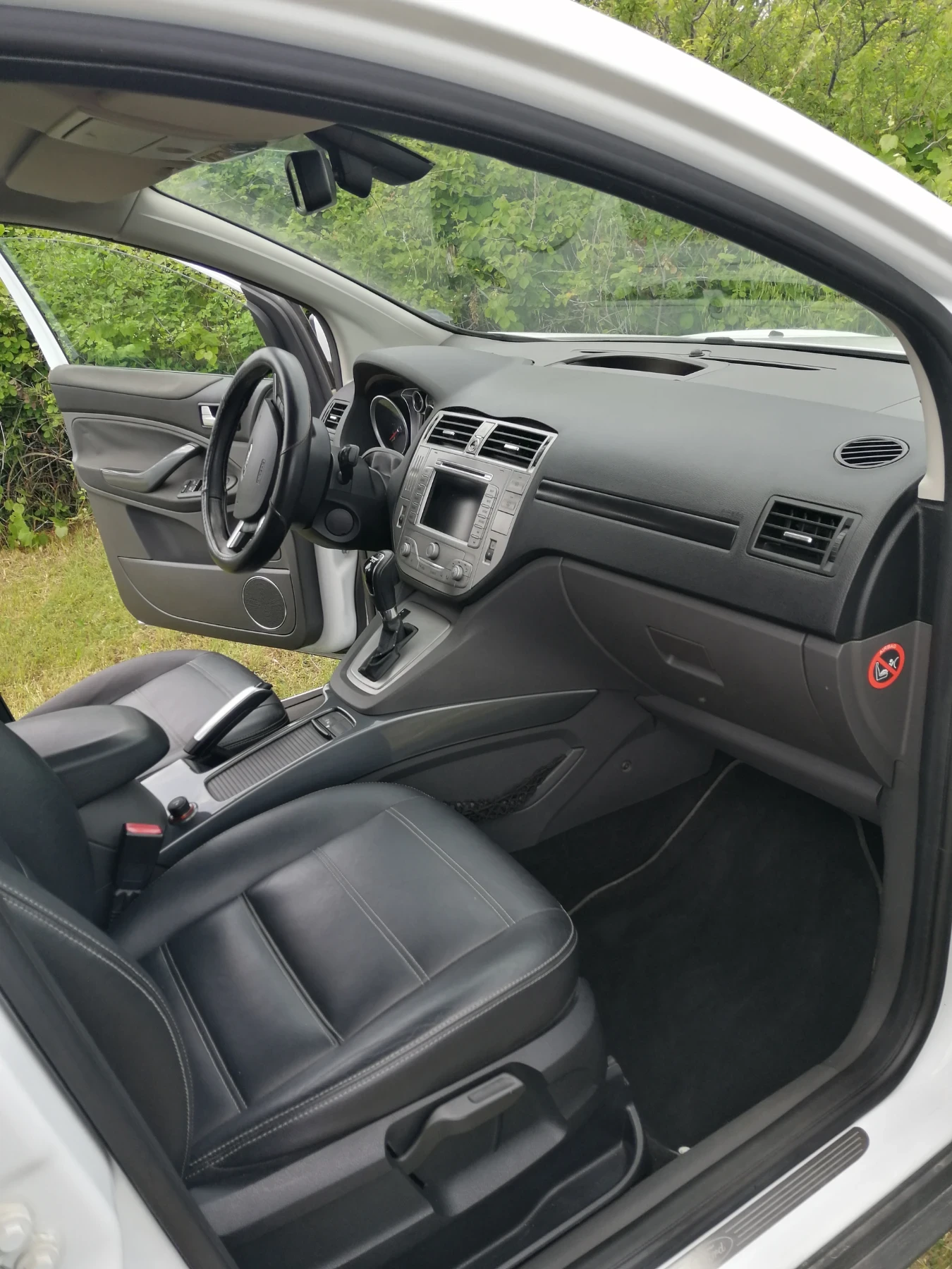 Ford Kuga 2.0 TDCI 163 к.с. - изображение 10