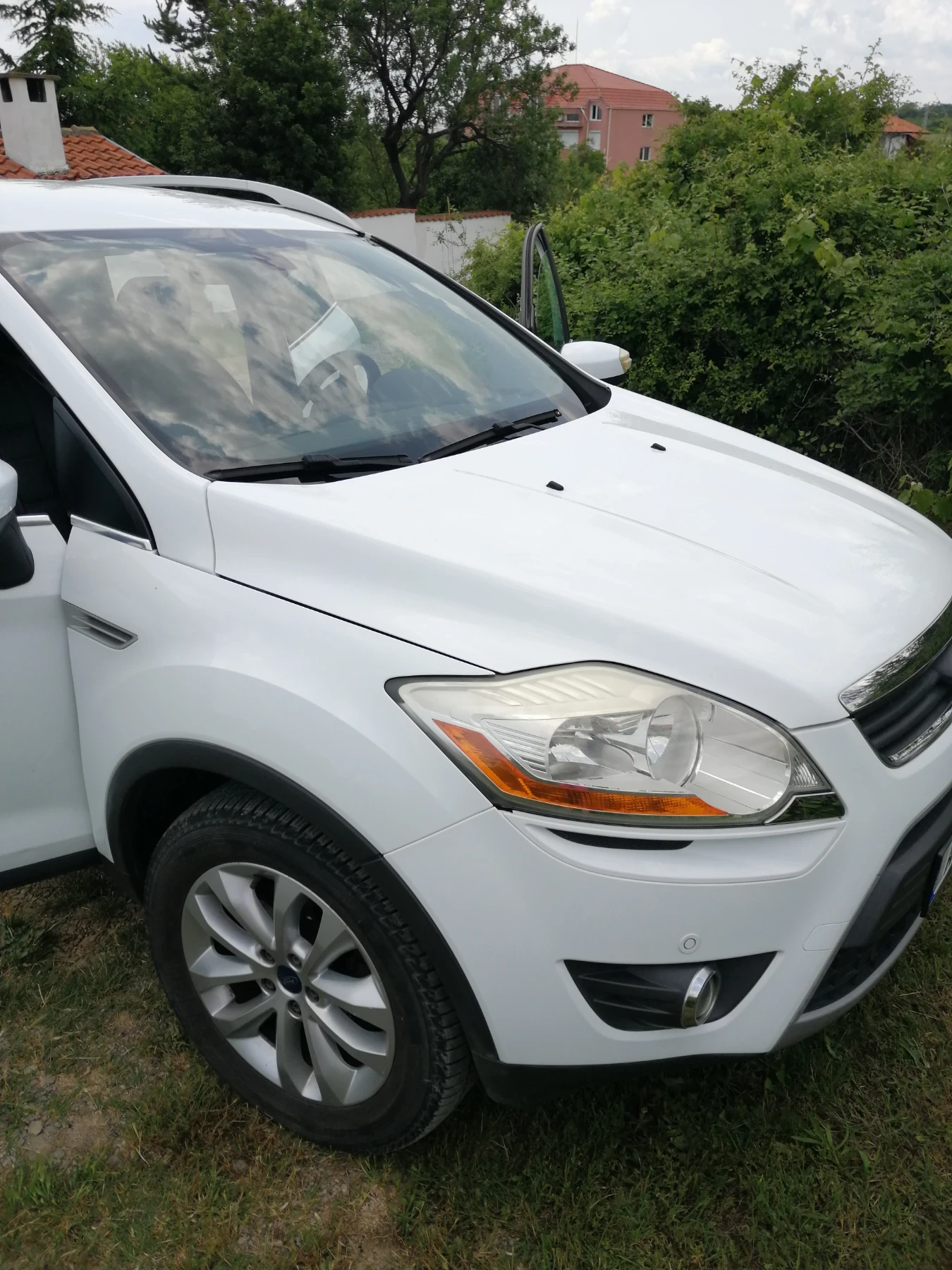 Ford Kuga 2.0 TDCI 163 к.с. - изображение 9
