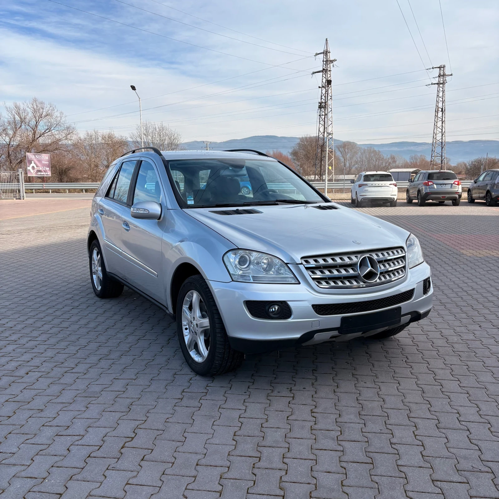 Mercedes-Benz ML 350  - изображение 2