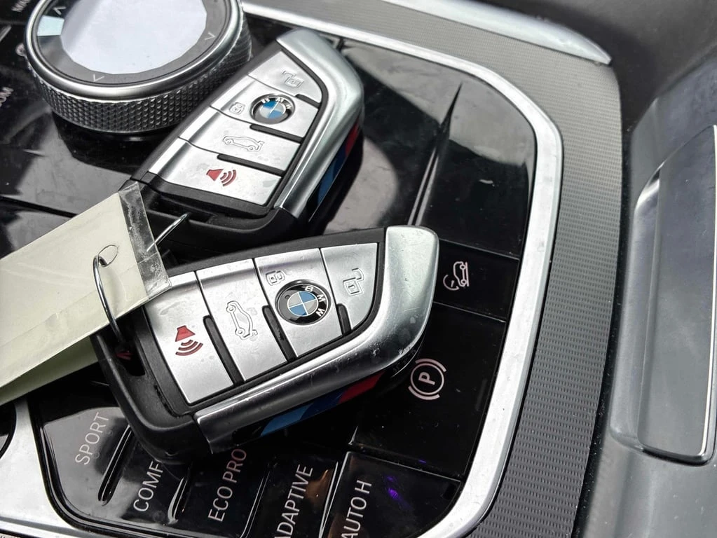 BMW X6 * M50I * CARFAX * ��� ������������ ������ | Mobile.bg � ����������� 11