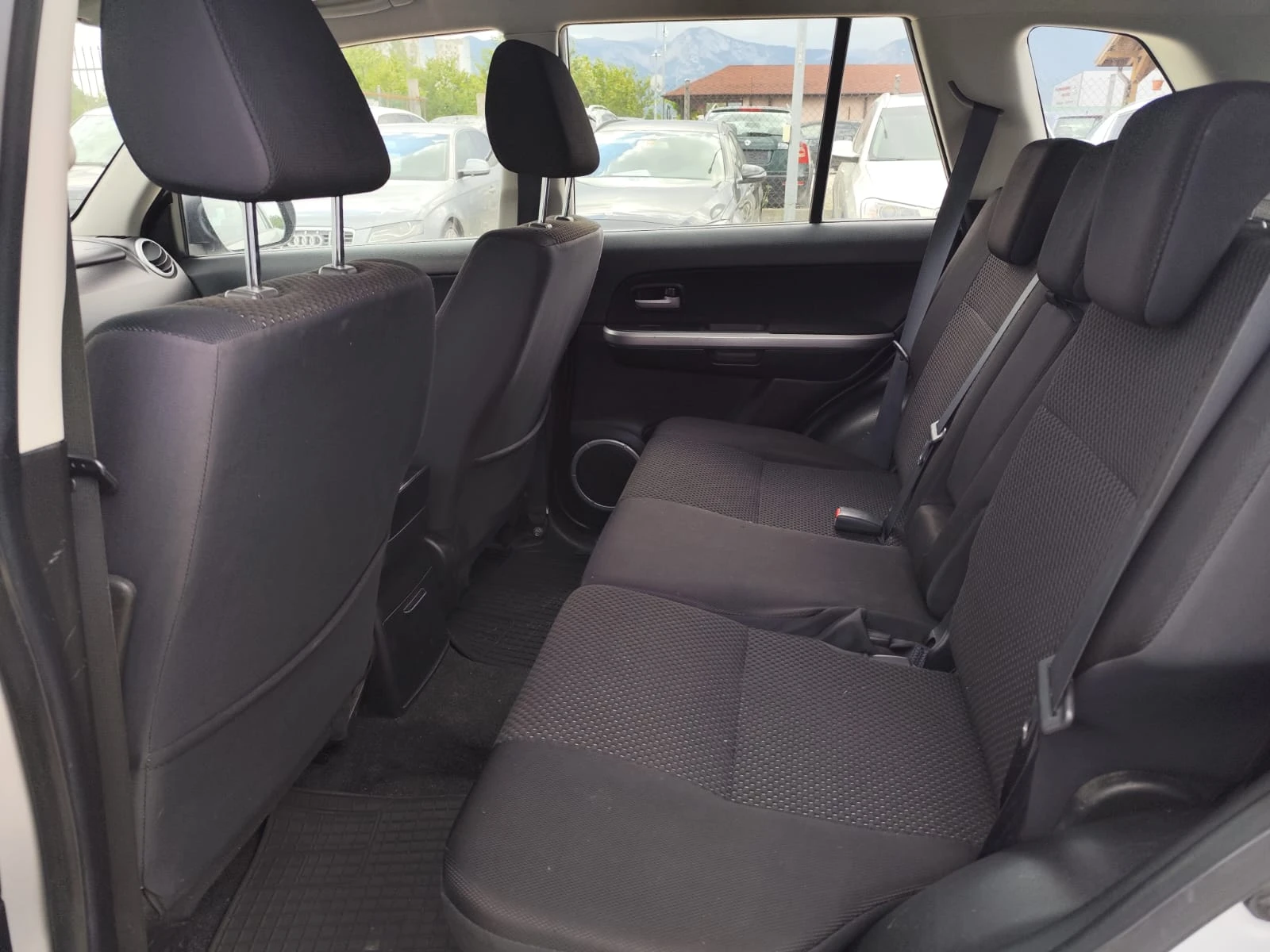 Suzuki Grand vitara 1.9 ����� 4�4 | Mobile.bg � ����������� 12