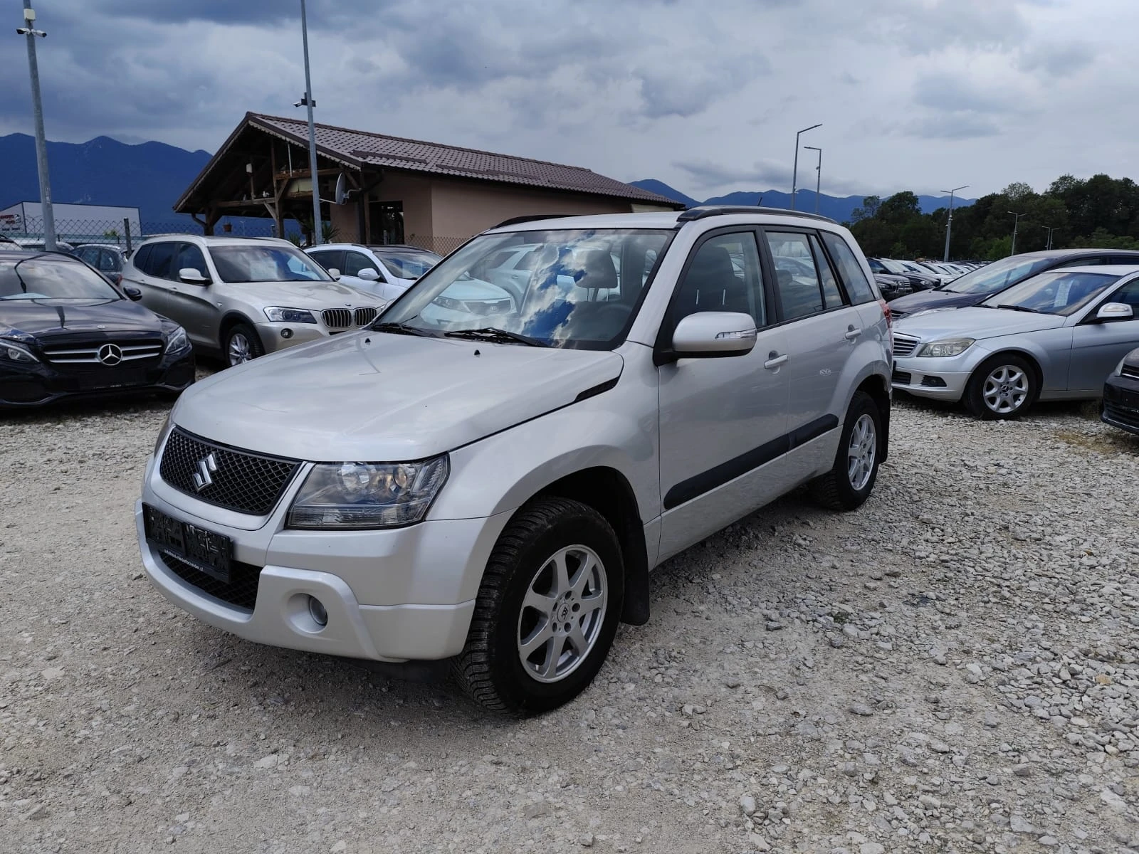 Suzuki Grand vitara 1.9 дизел 4х4