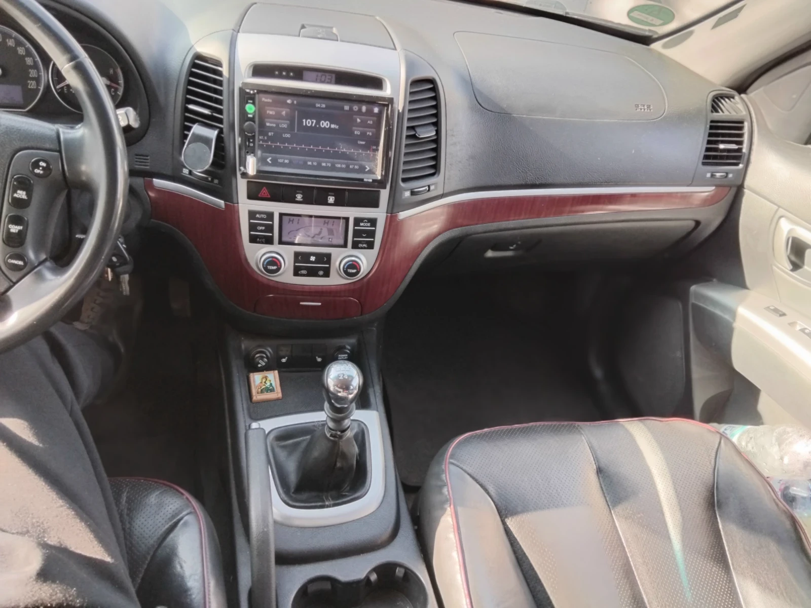 Hyundai Santa fe 2.7 V6 ГАЗ/бензин  - изображение 6