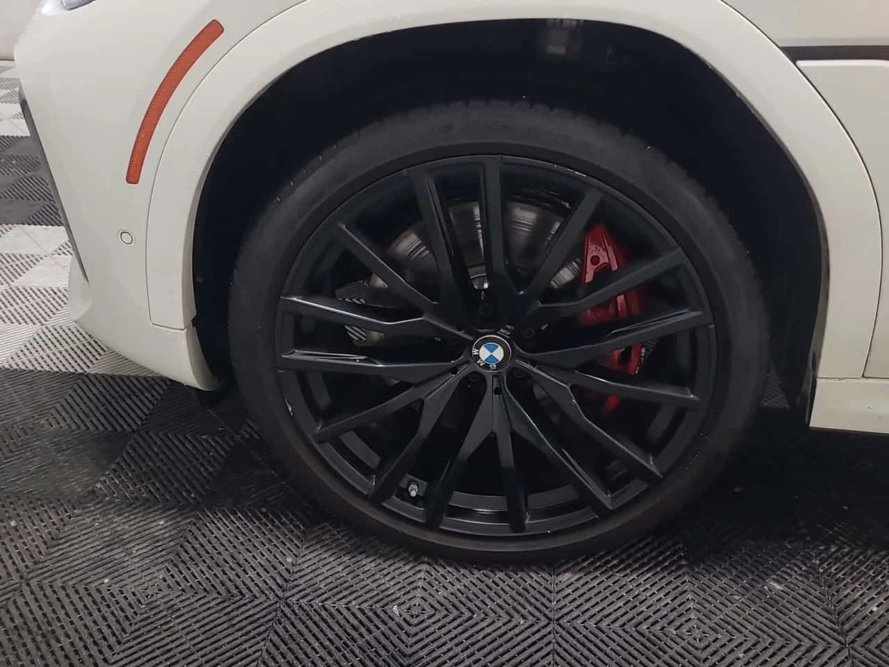 BMW X6 * M50I * CARFAX * ���� �� �� | Mobile.bg � ����������� 6