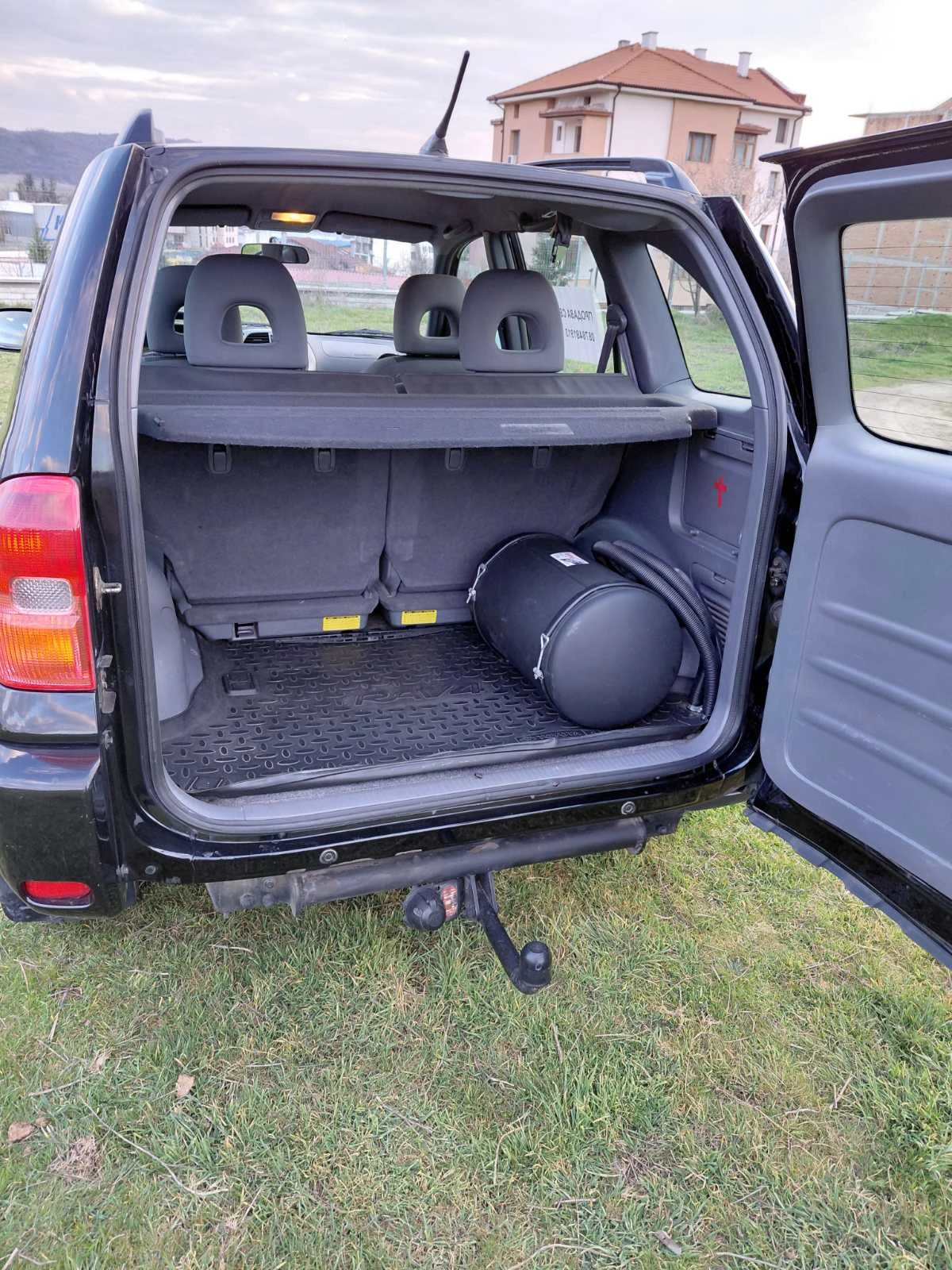 Toyota Rav4 | Mobile.bg � ����������� 4