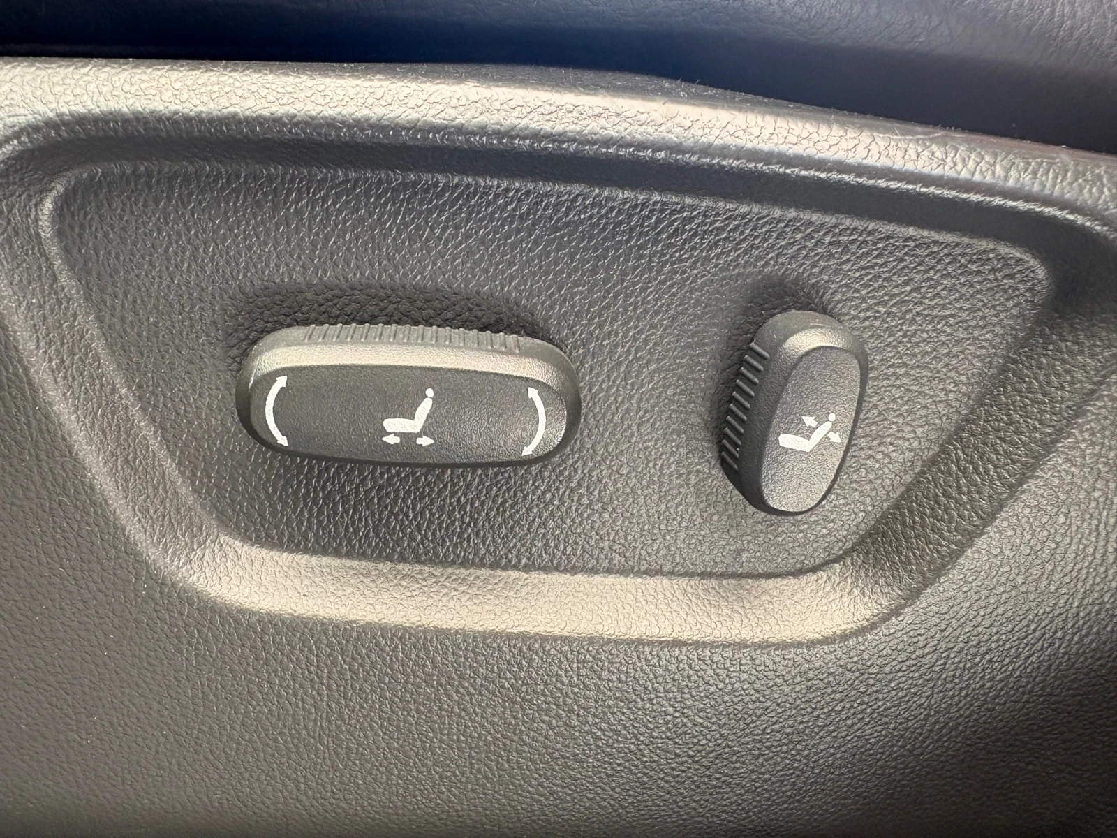Chevrolet Captiva 2.0D 6+ 1 ПОРЪЧКОВ * ЛИЗИНГ* БАРТЕР* , снимка 15 - Автомобили и джипове - 54830493