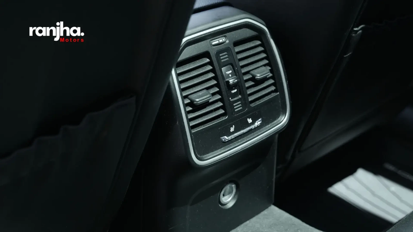 Porsche Macan S, снимка 15 - Автомобили и джипове - 54960511