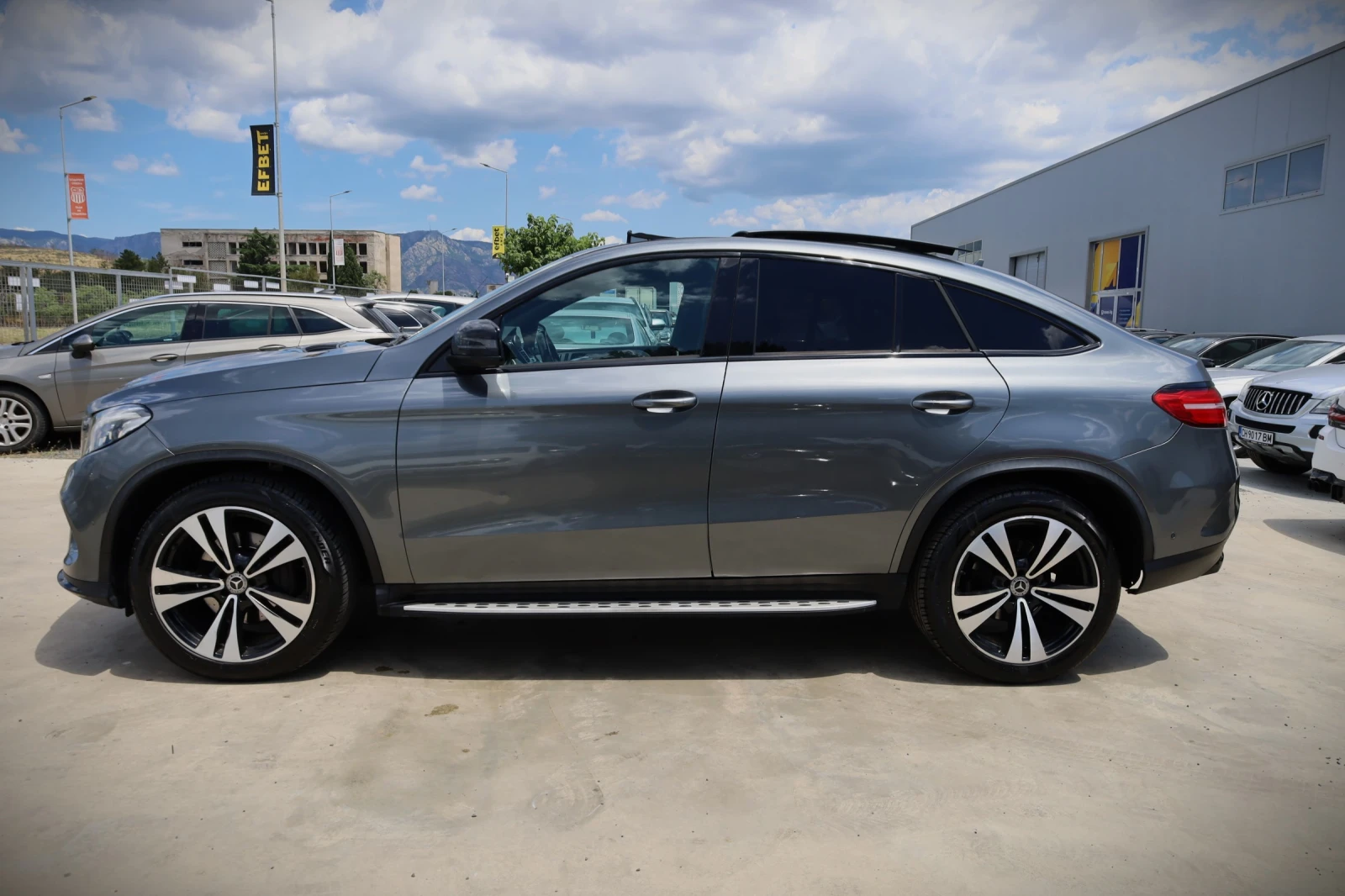 Mercedes-Benz GLE 350 3.0 D AMG LINE, снимка 5 - Автомобили и джипове - 55223145