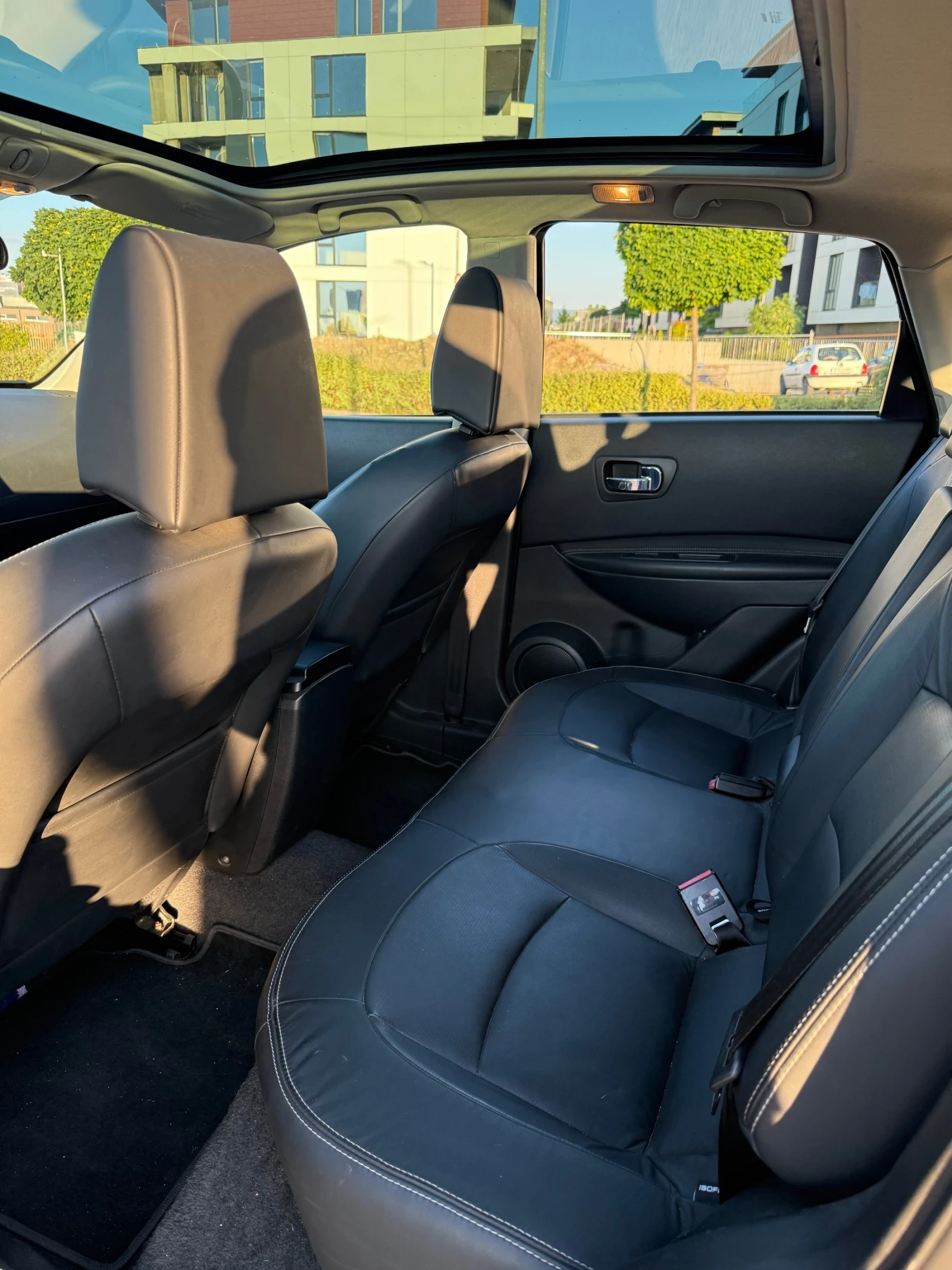Nissan Qashqai J10 TEKNA 2.0dci AWD, снимка 14 - Автомобили и джипове - 56332266