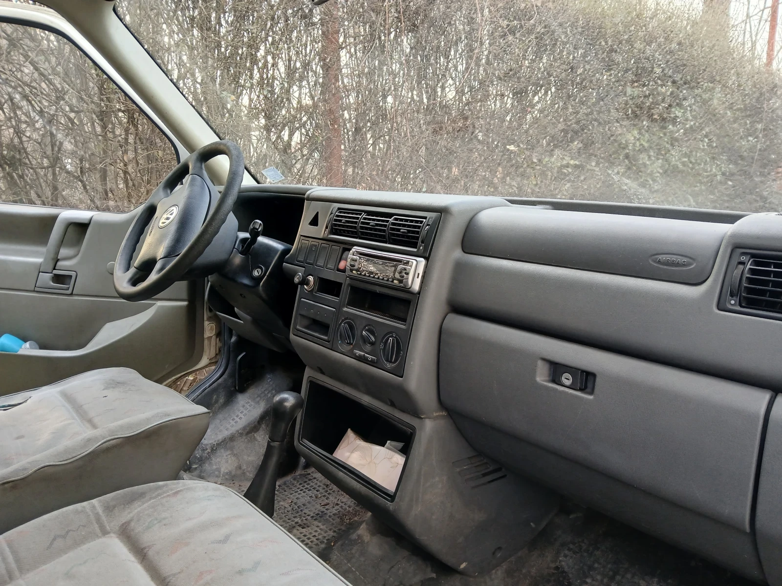 VW T4, снимка 5 - Бусове и автобуси - 53802988