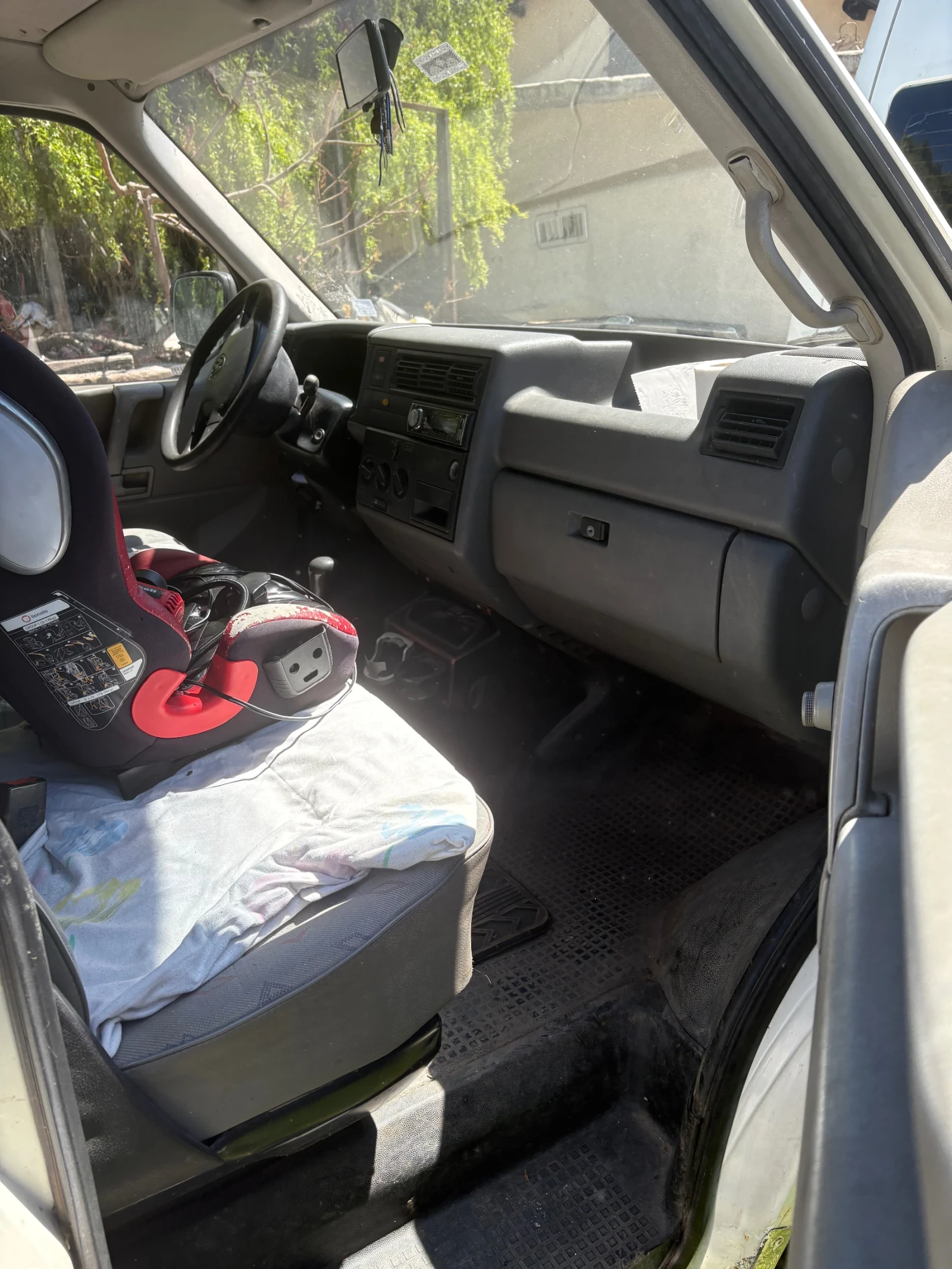 VW Transporter, снимка 4 - Бусове и автобуси - 54335375