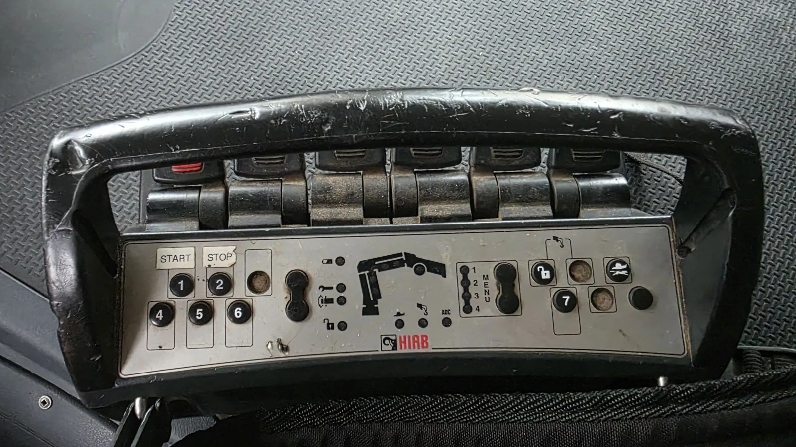 Scania P 380 EURO 4  HIAB 166-E HIDUO 8X4 | Mobile.bg   17