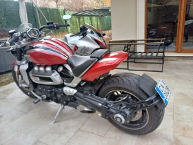     Triumph Rocket Gt