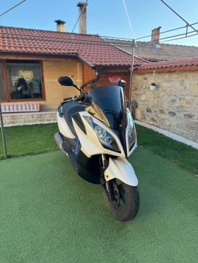     Kymco Downtown 125