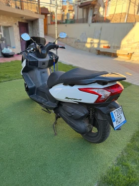     Kymco Downtown 125