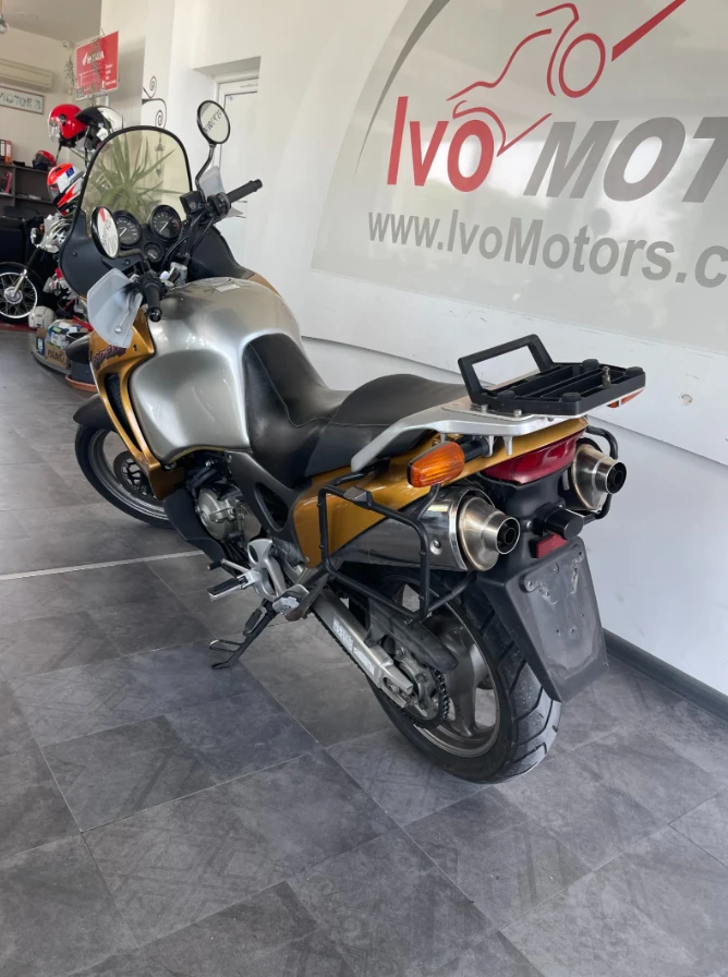 Honda Varadero 1000 | Имаме 3 броя , снимка 12 - Мотоциклети и мототехника - 50363225