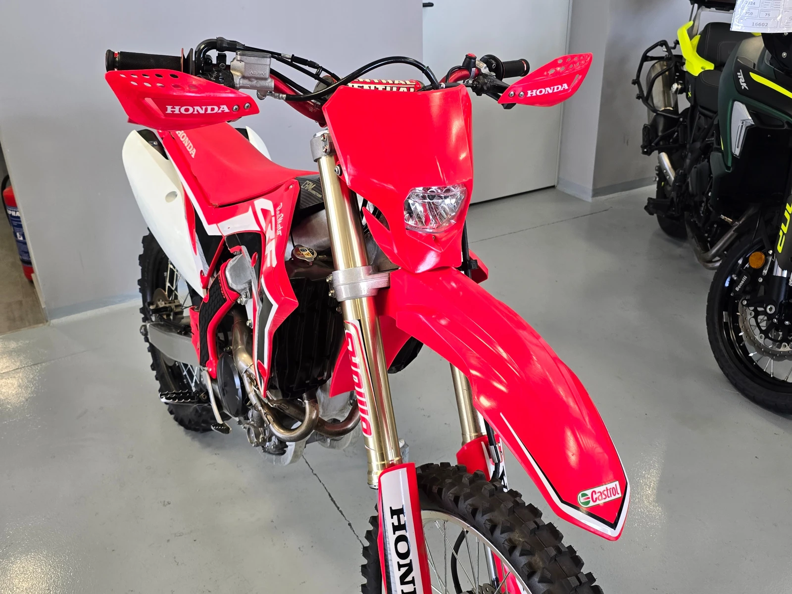 Honda Crf 250ie, Стартер, Ендуро!, снимка 3 - Мотоциклети и мототехника - 44985347