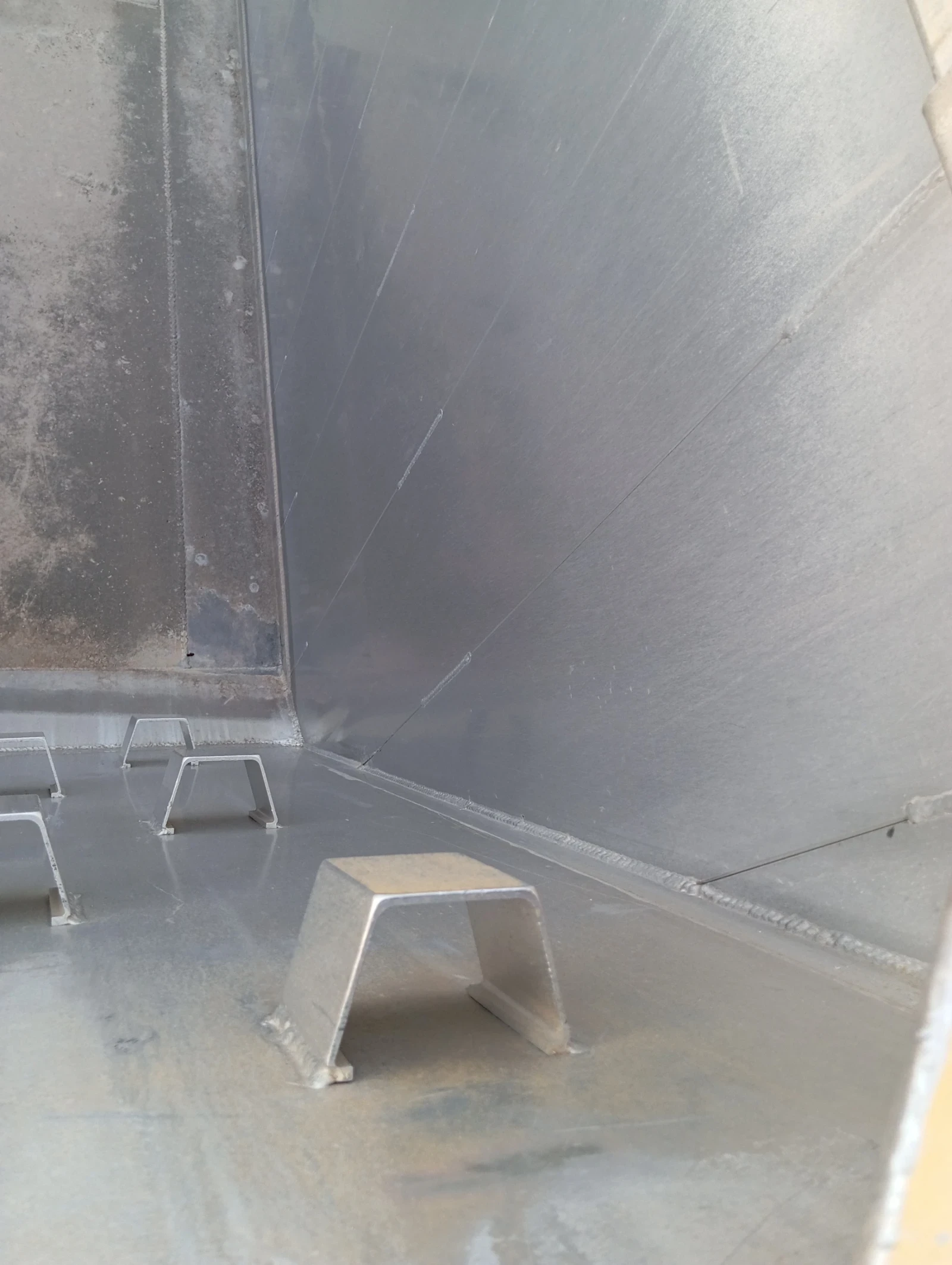 ����������� Benalu KEMPF 57 ���. | Mobile.bg � ����������� 8