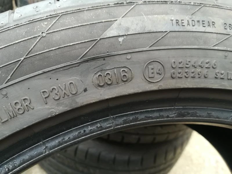 Гуми Зимни 245/45R17, снимка 6 - Гуми и джанти - 20441519