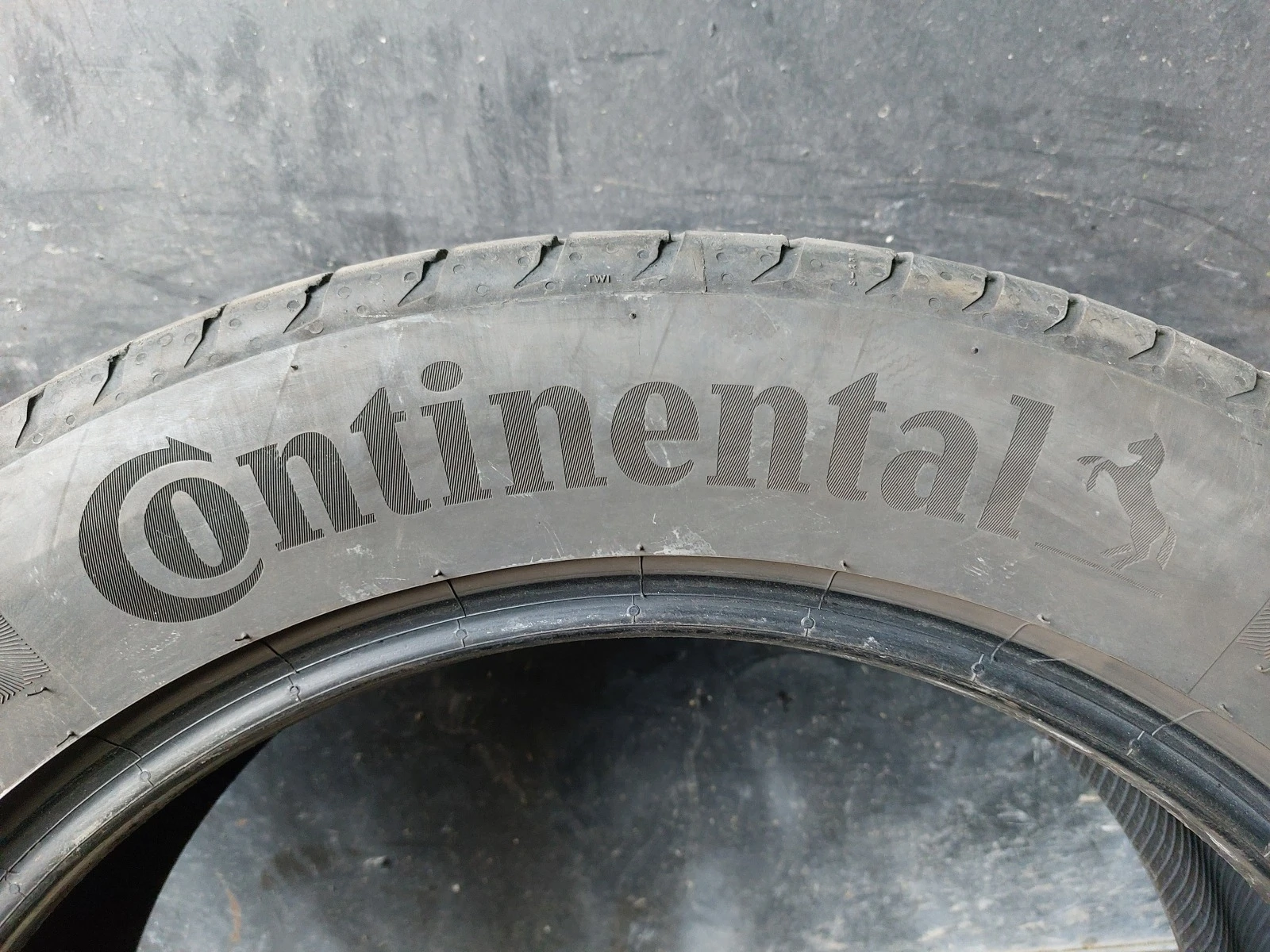 ���� 225/55R19 | Mobile.bg � ����������� 5