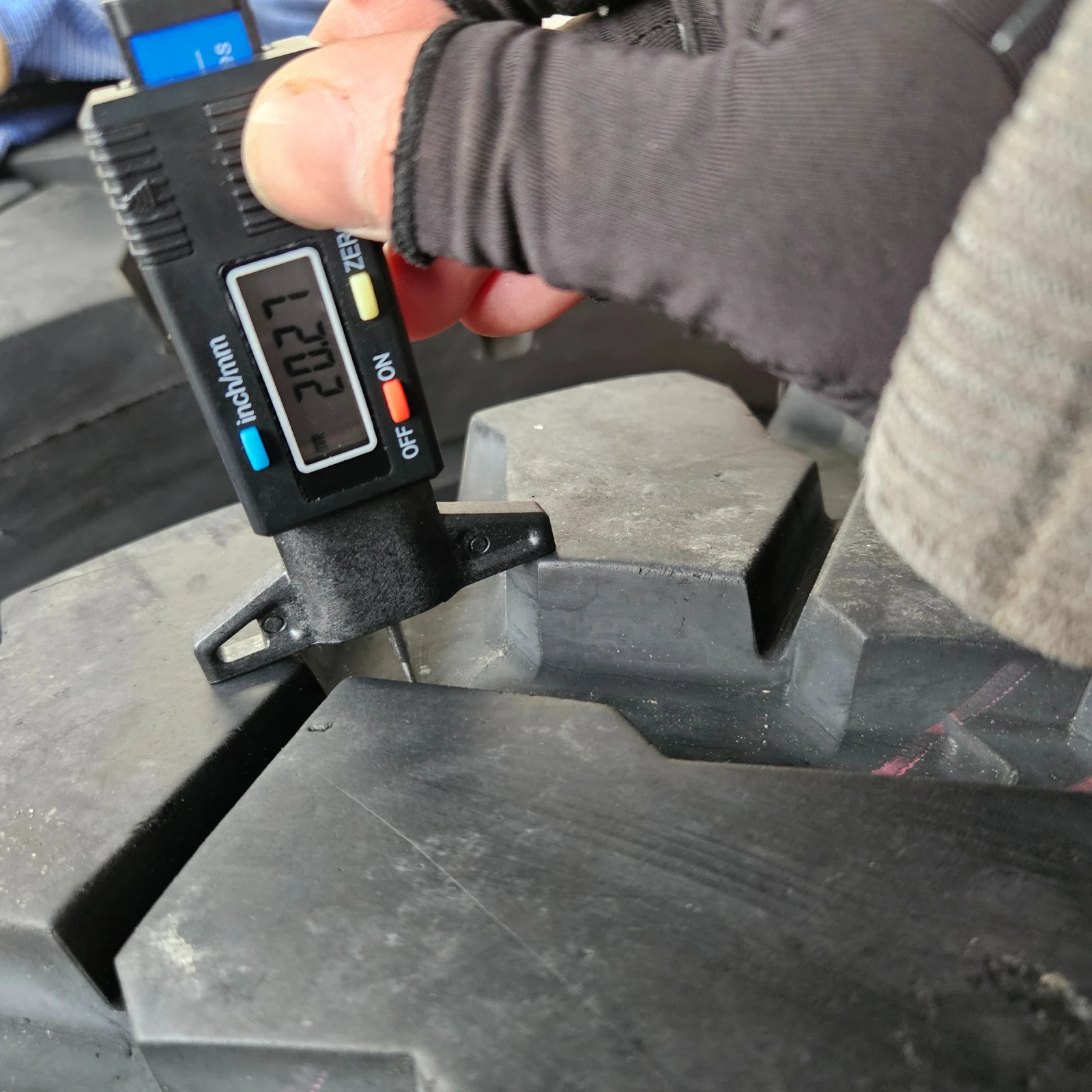 ���� 395/85R20 | Mobile.bg � ����������� 15