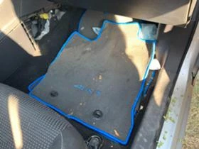 Toyota Auris 1.8i, Hybrid, 99 кс., снимка 9