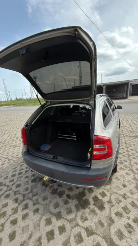 Skoda Octavia Scout 4x4 2.0 BMM, снимка 4