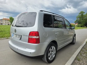VW Touran 2.0TDI 7-местен с работещ климатроник , снимка 5