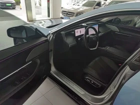 Xpeng P7 P7i 610 Peng Wing Performance Edition, снимка 9