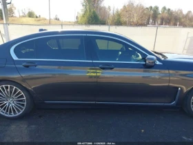 BMW 740 HEADUP* AMBIENT* LANE-ASSIST* HARMAN-KARDON* МАСАЖ - 30800 € / 60239.56 лв. - 14184782 14