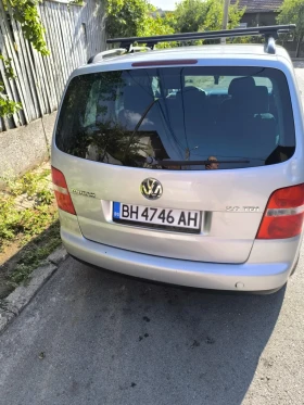 VW Touran . - 2600 € / 5085.16 лв. - 24107399 5