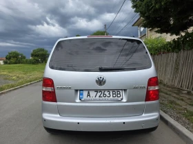 VW Touran 2.0TDI 7-местен с работещ климатроник  - 2850 € / 5574.12 лв. - 65647518 6
