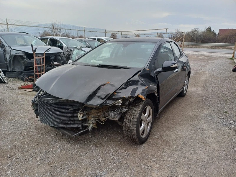 Honda Civic 1.3на части, снимка 2 - Автомобили и джипове - 47603836