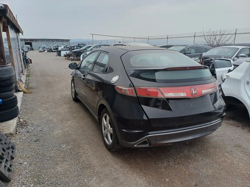 Honda Civic 1.3на части, снимка 3 - Автомобили и джипове - 47603836